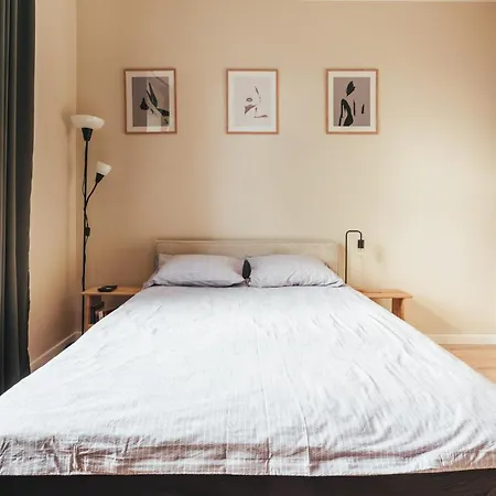 아파트 Przytulny Przy Dworcu